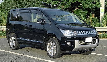 mitsubishi-delica-5-2007-.jpg